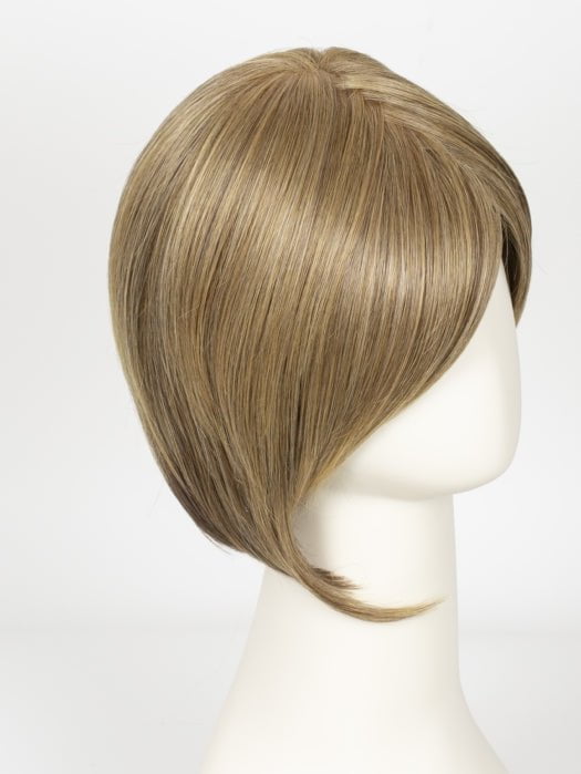10/26TT FORTUNE COOKIE | Light Brown and Medium Red-Gold Blonde Blend with Light Brown Nape
