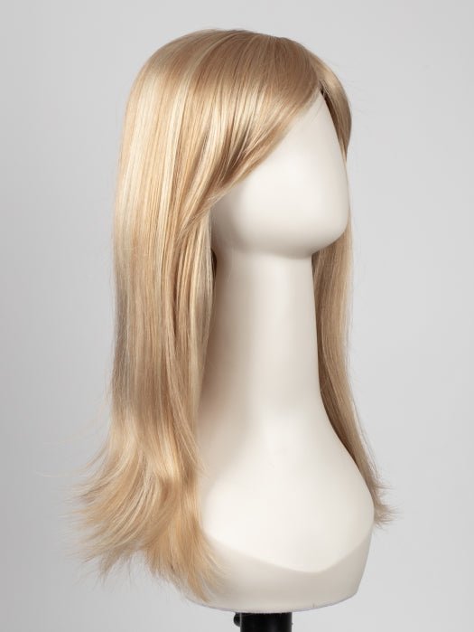 FS613/24B | Light Gold Blonde and Pale Natural Blonde Blend with Light Natural Blonde Highlights