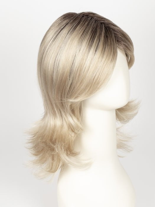 CHAMPAGNE ROOTED | Light Beige Blonde, Medium Honey Blonde, and Platinum Blonde Blend with Dark Roots