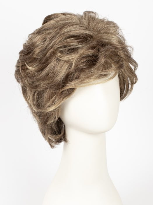 GL12-16 GOLDEN WALNUT | Dark Blonde with Cool Highlights