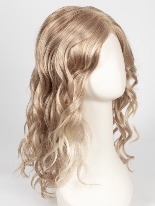 24B22 CRÈME BRULE | Light Gold Blonde and Light Ash Blonde Blend