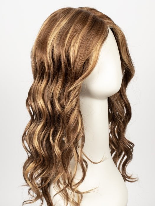 FS27 | Medium Red-Gold Brown and Light Red-Gold Blonde Blend with Light Red-Gold Blonde Bold Highlights