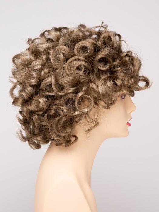GINGER CREAM | Dark Beige Blonde underneath highlighted on top with Light Beige Blonde