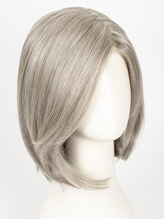 RL119 SILVER AND SMOKE | Light Brown with 80% Gray in Front Gradually into 50% Gray Towards the Nape