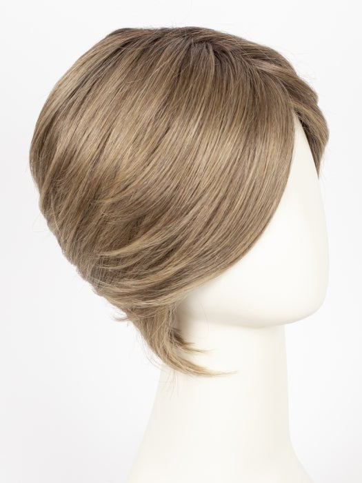 GF10-22SS ICED CAPPUCCINO | Light Brown Shaded with Medium BlondeOpen media 19 in gallery view GF10-22SS ICED CAPPUCCINO | Light Brown Shaded with Medium Blonde