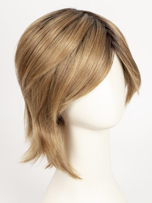 RL14/25SS | Shaded Honey Ginger | Dark Blonde Evenly Blended with Medium Golden Blonde With Dark Roots