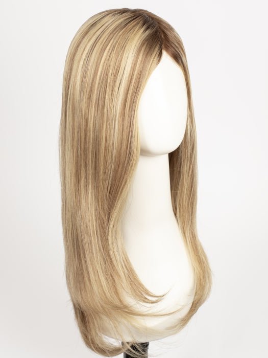 12FS12 MALIBU BLONDE | LIght Gold Brown, Light Natural Gold Blonde, Pale Natural Gold-Blonde Blend, Shaded with Light Gold Brown