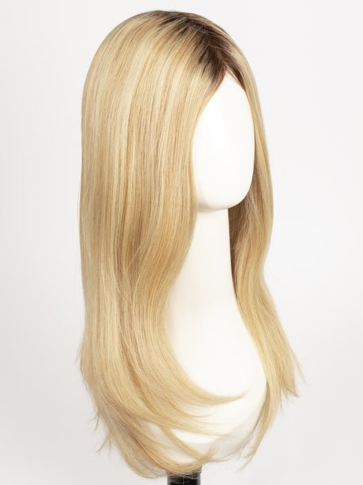 22F16S8 VENICE BLONDE | Light Ash Blonde and Light Natural Blonde Blend Shaded with Medium Brown