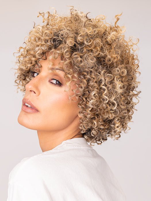 Roxie wearing ZAHRA by KIM KIMBLE in MC9/14SS CARAMEL LATTE | Caramel Blonde blended with a Darker Root