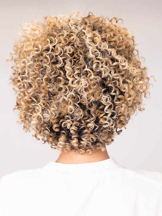 Roxie wearing ZAHRA by KIM KIMBLE in MC9/14SS CARAMEL LATTE | Caramel Blonde blended with a Darker Root