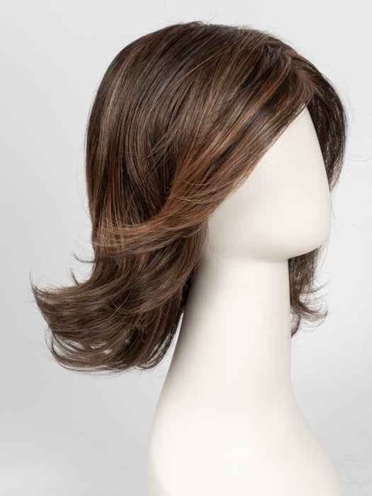 RL8/29 | HAZELNUT | Warm Medium Brown Evenly Blended with Ginger Blonde