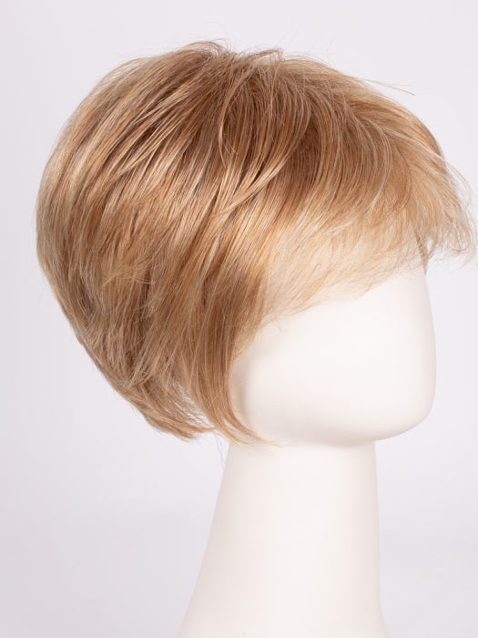 R25 GINGER BLONDE | Medium Golden Blonde with Subtle Blonde Highlights