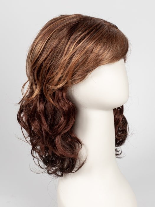 32BF | Medium Natural Red Base with Medium Red-Gold Blonde Tips, Dark/Medium Red Nape