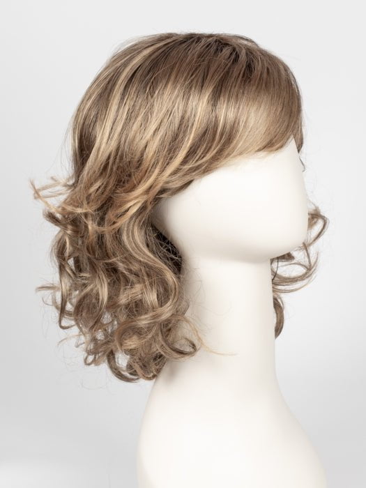 24BT18S8 | Medium Natural Ash and Light Natural Gold Blonde Blend, Shaded with Medium Brown