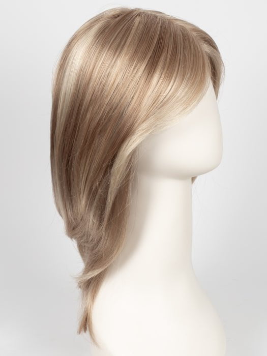 24B22 CRÈME BRULE | Light Gold Blonde and Light Ash Blonde Blend