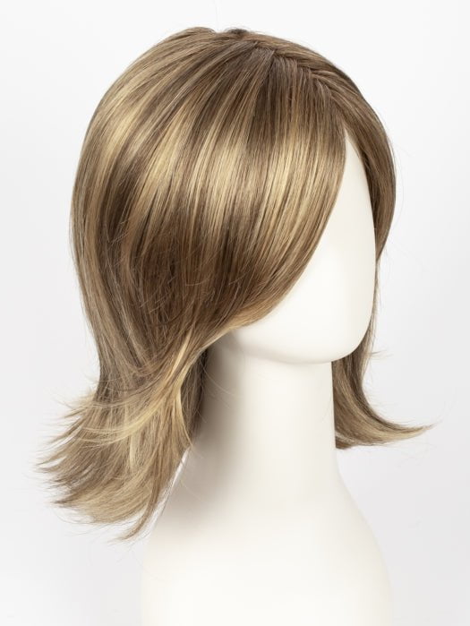 24BT18 | ÉCLAIR | Dark Natural Ash Blonde and Light Gold Blonde Blend with Light Gold Blonde Tips