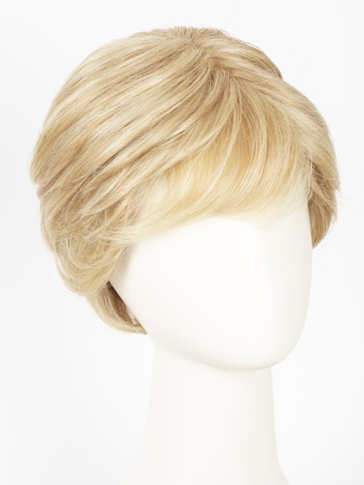 24B22 | Light Gold Blonde and Light Ash Blonde Blend