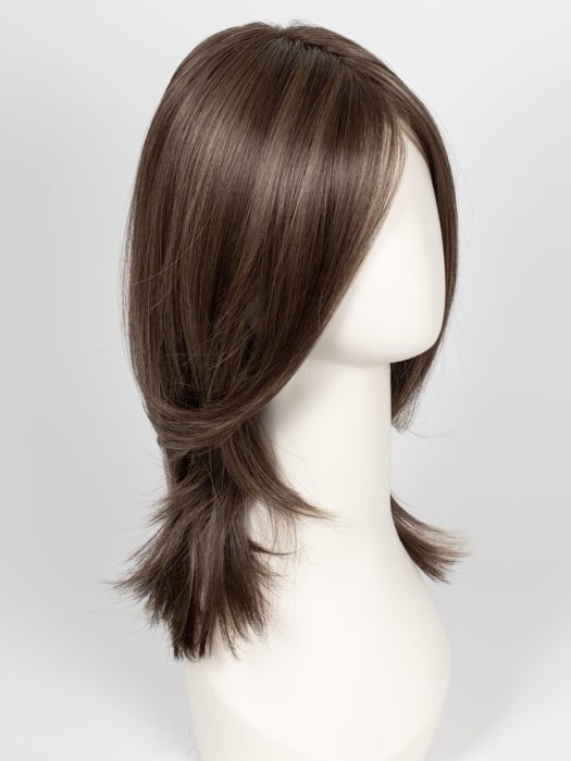 8RH14 - Hot Cocoa - Med Brown w/ 33% Med Ash Blonde Highlights