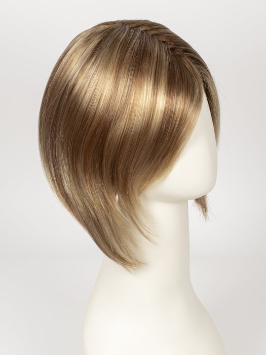 14/26S10 | Light Gold Blonde and Medium Red-Gold Blonde Blend, Shaded with Light Brown