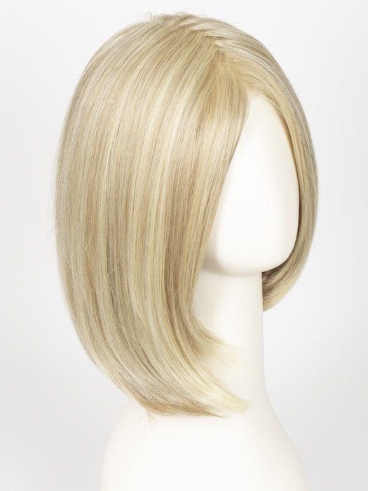 22F16 | Medium Natural Gold Blonde and Pale Natural Blonde Blend with Pale Natural Blonde Tips
