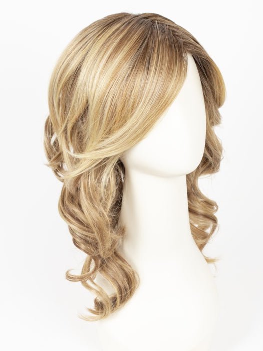 14/26S10 | Light Gold Blonde and Medium Red-Gold Blonde Blend, Shaded with Light Brown