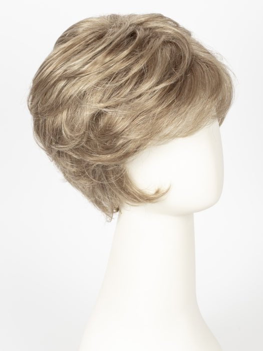 14/24 CRÈME SODA | Medium Natural-Ash Blonde and Light Natural Blonde Blend