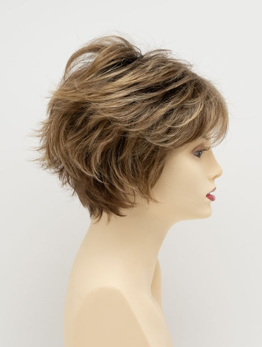GOLDEN NUTMEG | Medium Brown roots with overall Warm Cinnamon base and Golden Blonde hightlights