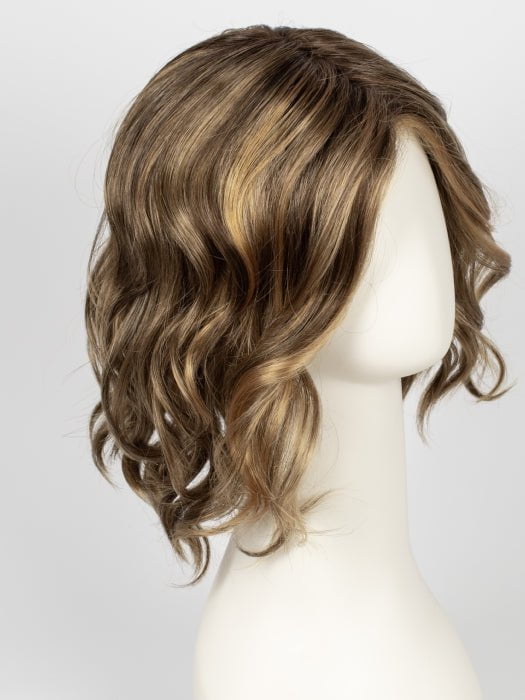 GL14/16SS SHADOW SHADE HONEY TOAST | Chestnut brown base blends into multi-dimensional tones of medium brown and dark golden blonde