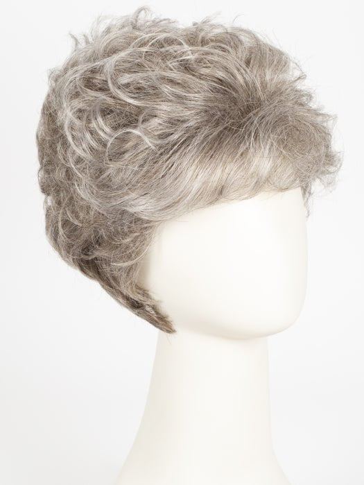 G48+ SUGARED PECAN | Light brown w/ 80% grey highlights