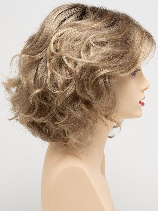 SAHARA BLONDE | Softer Dark Blonde with Light Golden Blonde, and features Chestnut Roots
