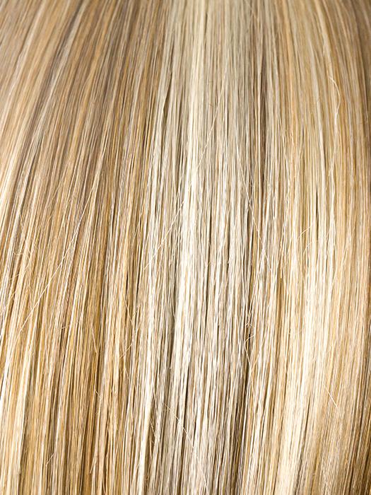 CREAMY TOFFEE R | Rooted Dark Blonde Evenly Blended with Light Platinum Blonde and Light Honey Blonde