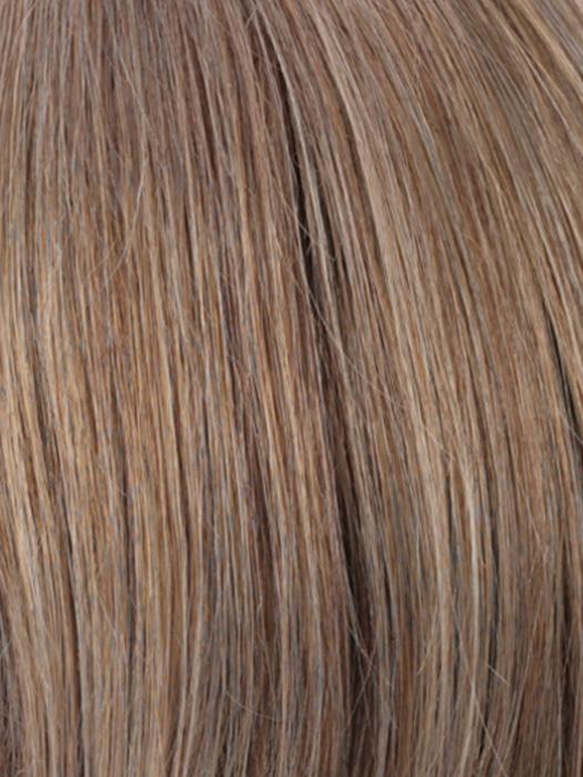 R18/24H | Ash Blonde With Pale Golden Blonde Highlights