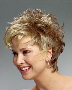 Color R13F25 = Praline Foil: Neutral Med Blonde w/ Pale Gold Highlights