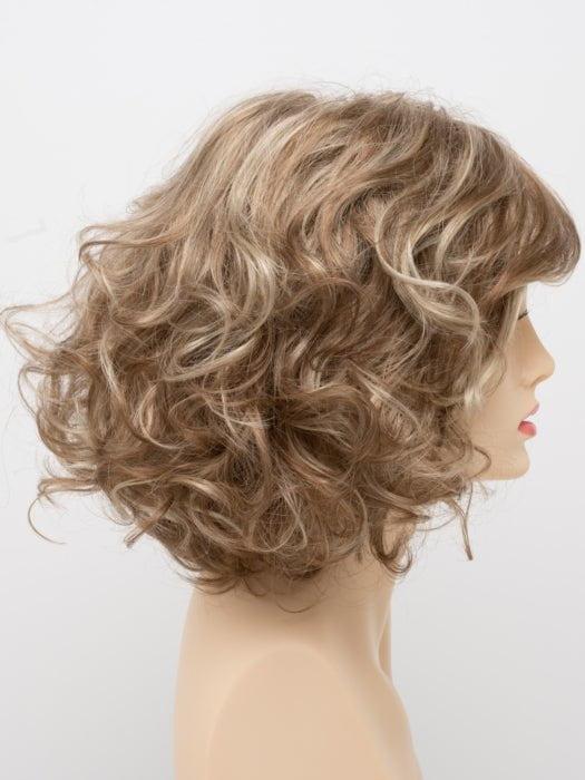 DARK BLONDE | 2 toned blend of Dark Honey Blonde with Lighter Blonde highlights