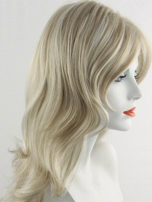 LIGHT BLONDE | 2 toned blend of Creamy Blonde with Champagne highlights