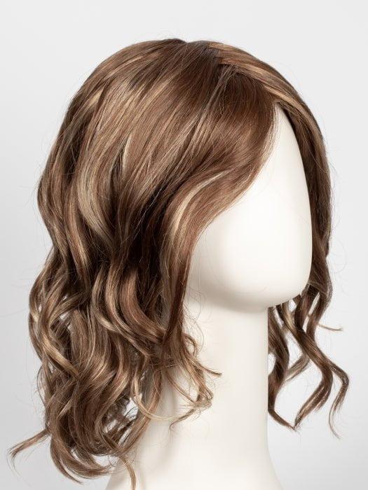 FS26/31 | Medium Red-Gold Brown and Light Gold Blonde Blend with LT Gold Blonde Bold Highlights