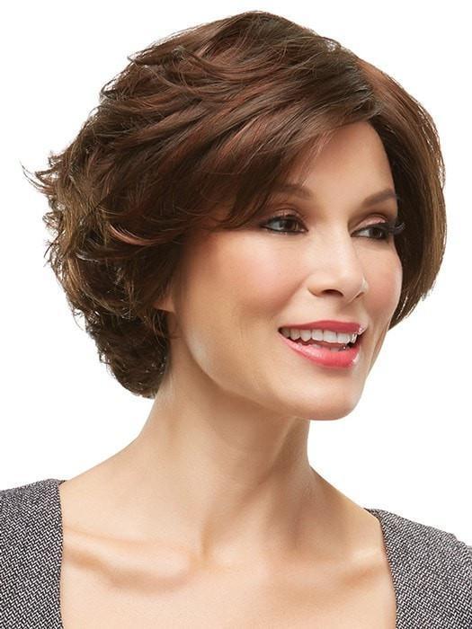 Side Layers flow away from the face | Color: 6/33