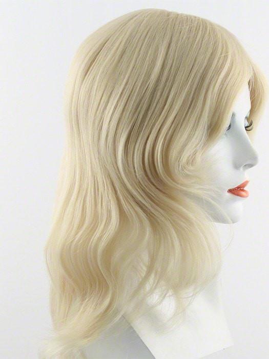 613/102S8 | Pale Natural Gold Blonde and Pale Platinum Blonde Blend, Shaded with Medium Brown
