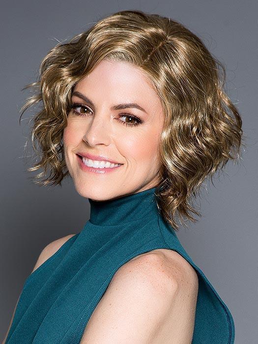 WYNTER by ESTETICA in R12/26H | Light Brown w/Golden Blonde Highlights on Top