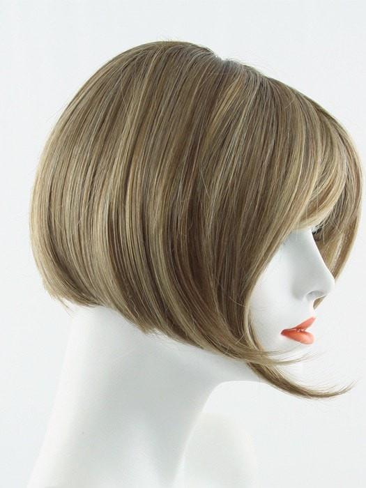 SS14/25 HONEY GINGER | Dark Blonde Evenly Blended with Medium Golden Blonde Highlights and Dark Roots