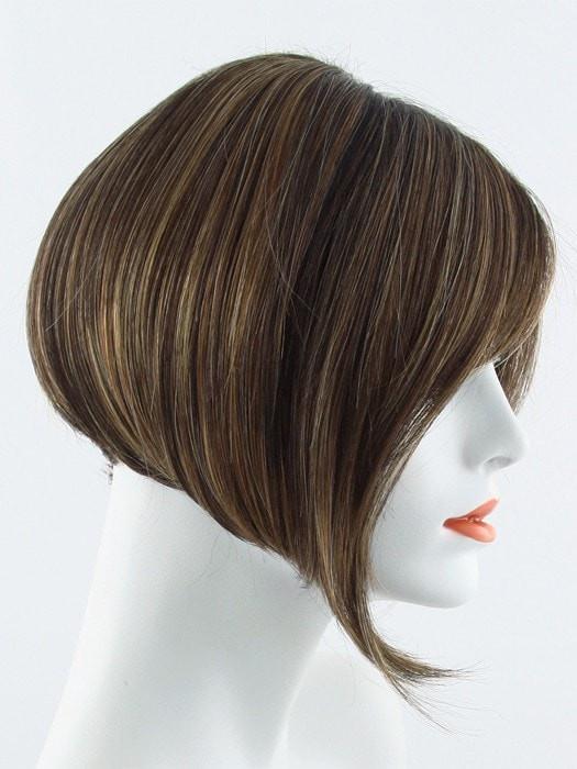 SS8/29 SHADED HAZELNUT | Rich Medium Brown Evenly Blended with Ginger Blonde Highlights with dark roots