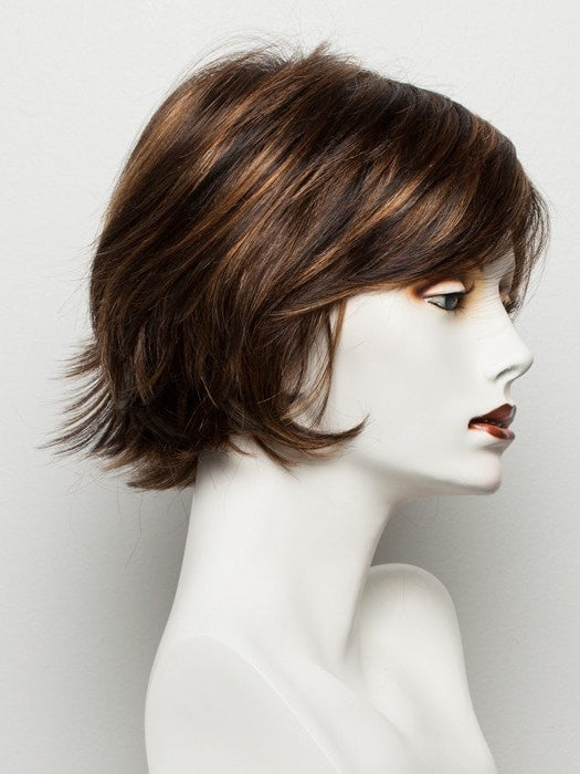 SS8/29 Hazelnut Medium Brown with Ginger highlights, Dark Brown roots