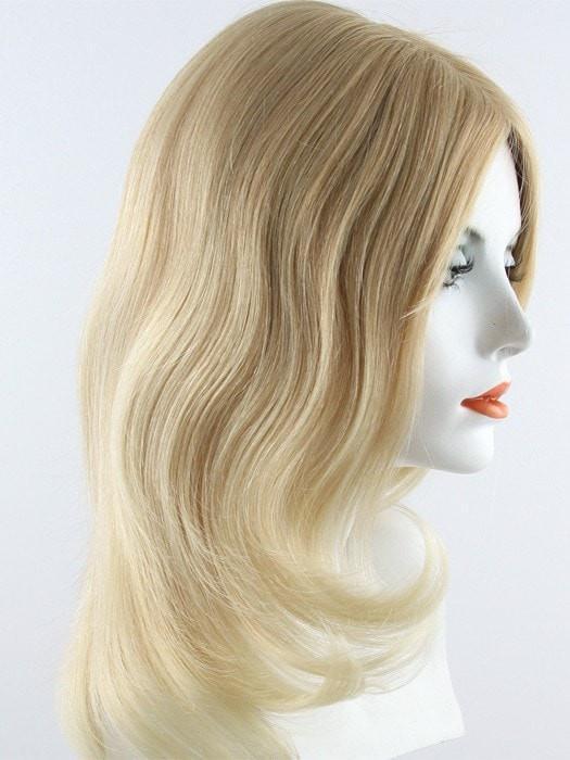 88R | Light strawberry Blonde tipped w/ Bleach Blonde