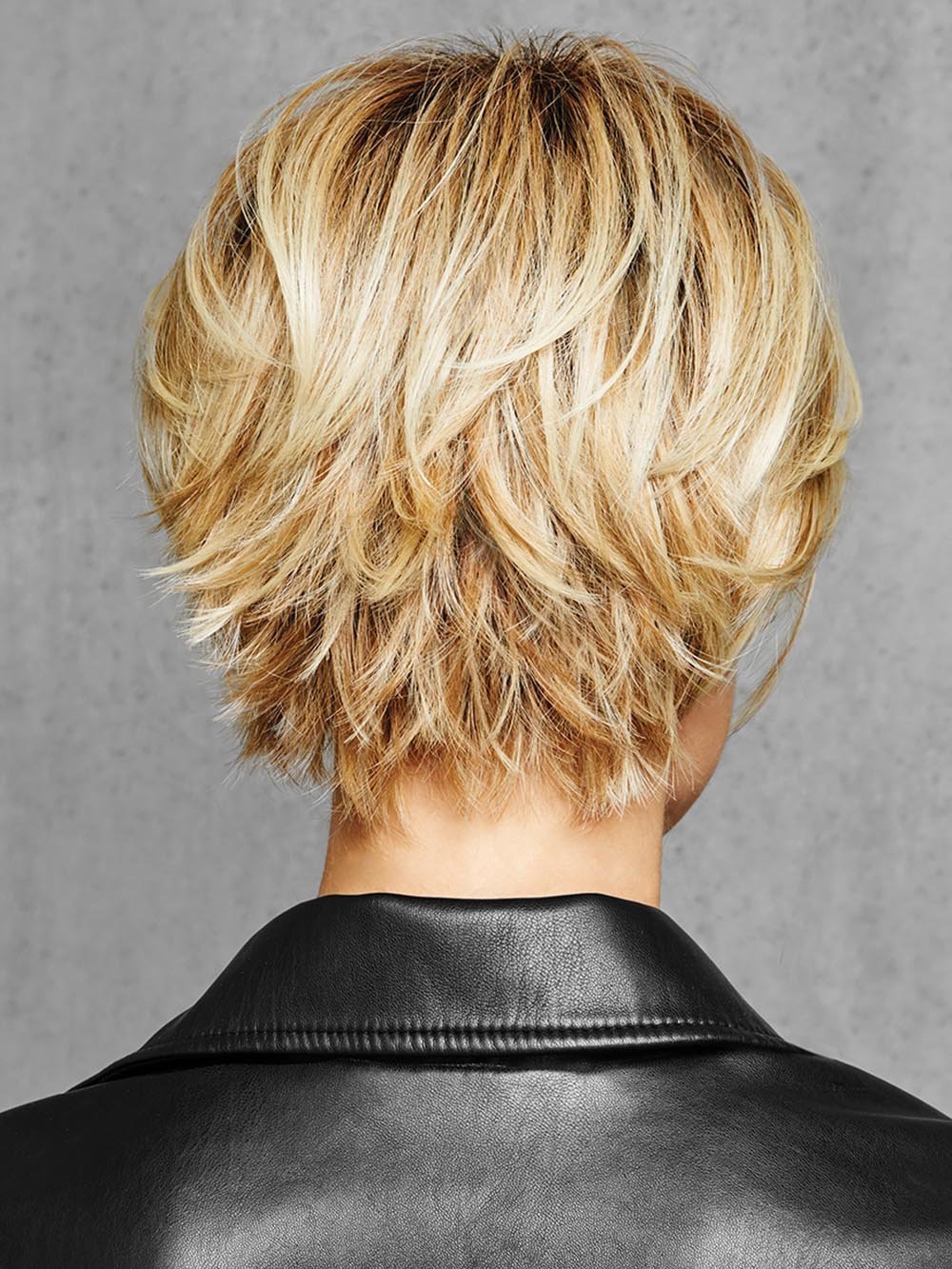 SS14/88 SHADED GOLDEN WHEAT | Medium Blonde streaked with Pale Gold highlights, Medium Brown roots