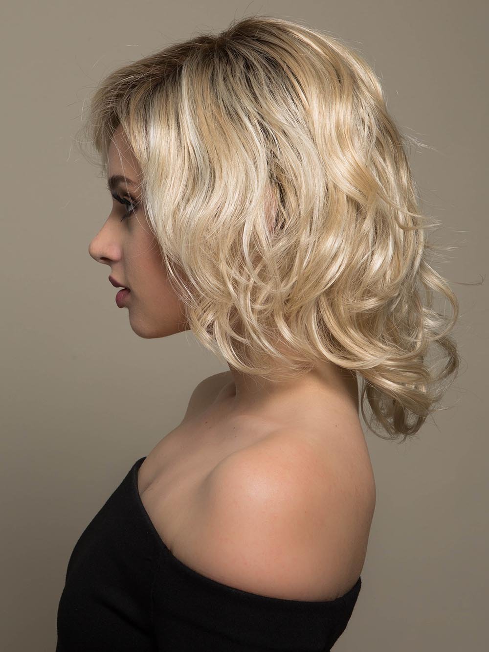 BEACH MONO by ELLEN WILLE in PASTEL BLONDE ROOTED | Platinum, Dark Ash Blonde, and Medium Honey Blonde blends With Dark Roots