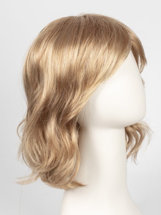 R25 GINGER BLONDE | Medium Golden Blonde with Subtle Blonde Highlights