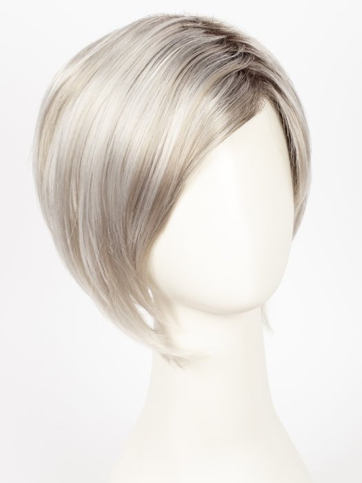 SILVERSUN/RT8 | Iced Blonde Dusted with Soft Sand and Golden Brown Roots