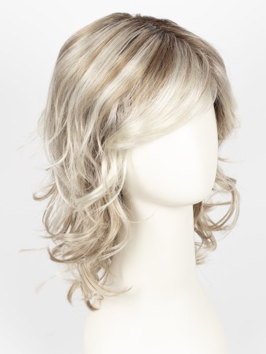 PEARL BLONDE ROOTED | Pearl Platinum, Dark Ash Blonde, and Medium Honey Blonde mix