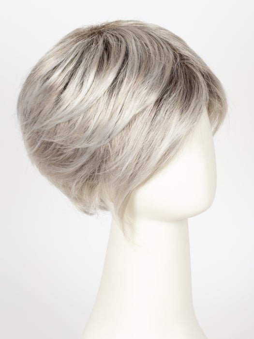 SILVERSUN/RT8 | ICED BLONDE WITH SOFT SAND & GOLDEN BROWN ROOTS