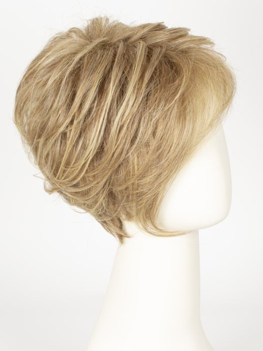 RL13/88 | Golden Pecan: Neutral Medium Blonde With Pale Honey Blonde Highlights